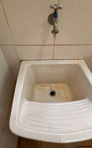 Apartamento à venda com 120m², 3 quartos e 2 vagas Apartamento à venda com 120m², 3 quartos e 2 vagasCozinha e Área de Serviço