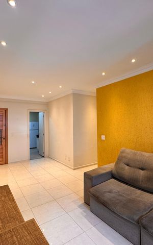 Apartamento à venda com 120m², 3 quartos e 2 vagas Apartamento à venda com 120m², 3 quartos e 2 vagasSala
