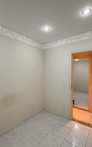 Apartamento à venda com 120m², 3 quartos e 2 vagas Apartamento à venda com 120m², 3 quartos e 2 vagasQuarto 1