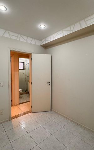 Apartamento à venda com 120m², 3 quartos e 2 vagas Apartamento à venda com 120m², 3 quartos e 2 vagasQuarto 1
