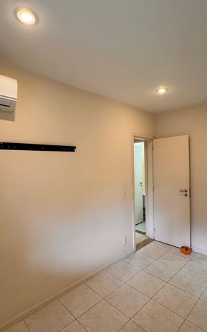 Apartamento à venda com 120m², 3 quartos e 2 vagas Apartamento à venda com 120m², 3 quartos e 2 vagasSuíte
