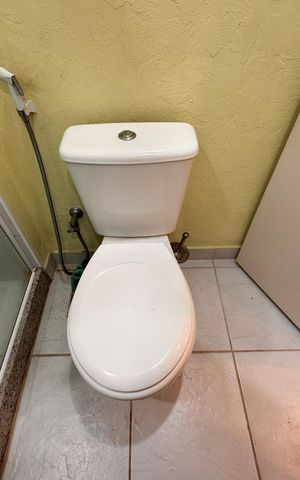 Apartamento à venda com 120m², 3 quartos e 2 vagas Apartamento à venda com 120m², 3 quartos e 2 vagasSuíte - Banheiro