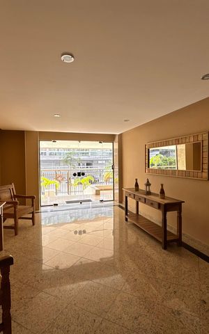 Apartamento à venda com 120m², 3 quartos e 2 vagas Apartamento à venda com 120m², 3 quartos e 2 vagasÁrea comum