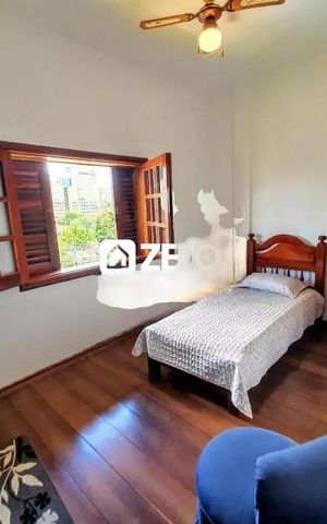 Casa à venda com 622m², 5 quartos e 6 vagas Casa à venda com 622m², 5 quartos e 6 vagasFoto 13