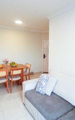 Apartamento à venda com 60m², 3 quartos e 1 vaga Apartamento à venda com 60m², 3 quartos e 1 vagaSala