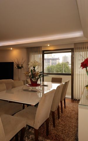 Apartamento à venda com 140m², 3 quartos e 2 vagasSala de Jantar