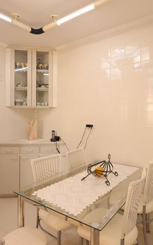 Apartamento à venda com 140m², 3 quartos e 2 vagasCozinha