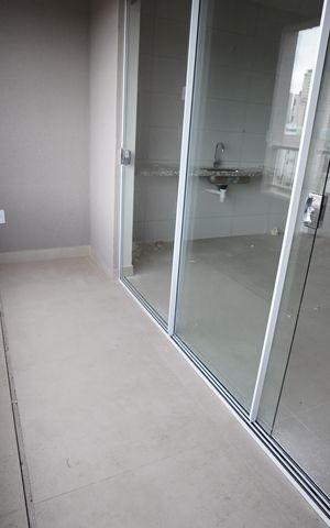 Apartamento à venda com 64m², 2 quartos e 1 vaga