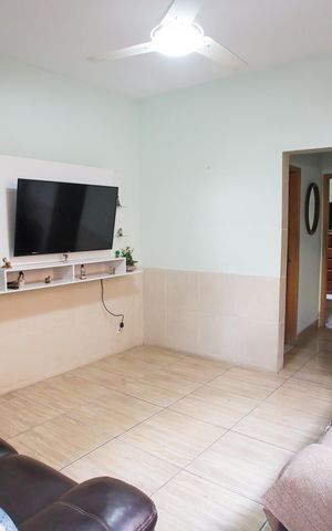 Casa à venda com 141m², 5 quartos e 2 vagasSala