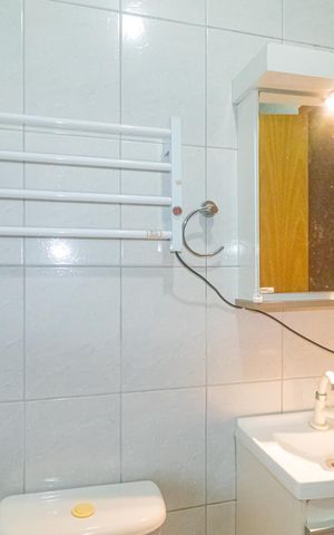 Casa de condomínio à venda com 60m², 2 quartos e 2 vagas Casa de condomínio à venda com 60m², 2 quartos e 2 vagasBanheiro