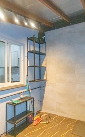 Casa de condomínio à venda com 60m², 2 quartos e 2 vagas Casa de condomínio à venda com 60m², 2 quartos e 2 vagasVaranda