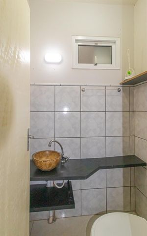Casa de condomínio à venda com 60m², 2 quartos e 2 vagas Casa de condomínio à venda com 60m², 2 quartos e 2 vagasLavabo