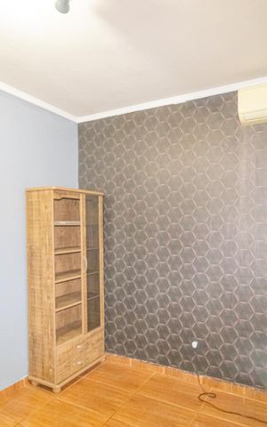 Casa de condomínio à venda com 60m², 2 quartos e 2 vagas Casa de condomínio à venda com 60m², 2 quartos e 2 vagasQuarto 2