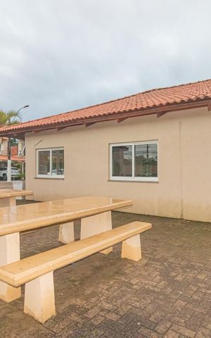Casa de condomínio à venda com 60m², 2 quartos e 2 vagas Casa de condomínio à venda com 60m², 2 quartos e 2 vagasÁrea comum - Salão de festas
