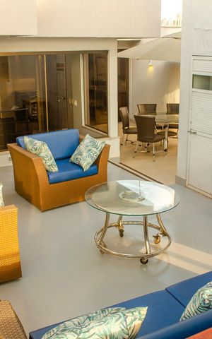 Apartamento à venda com 359m², 5 quartos e 4 vagas