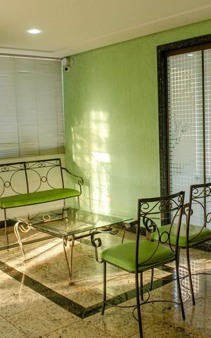 Apartamento à venda com 359m², 5 quartos e 4 vagas