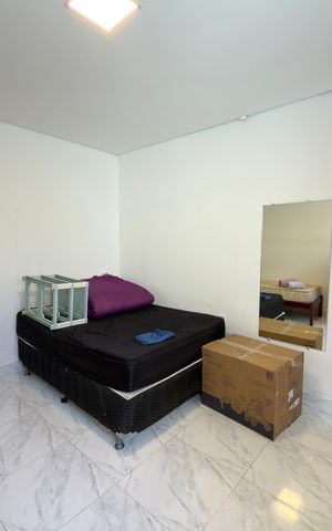 Casa à venda com 400m², 1 quarto e 6 vagas Casa à venda com 400m², 1 quarto e 6 vagasQuarto 02
