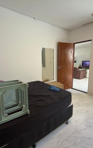 Casa à venda com 400m², 1 quarto e 6 vagas Casa à venda com 400m², 1 quarto e 6 vagasQuarto 02