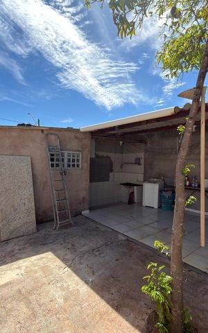 Casa à venda com 400m², 1 quarto e 6 vagas Casa à venda com 400m², 1 quarto e 6 vagasCasa 2