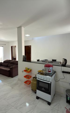 Casa à venda com 400m², 1 quarto e 6 vagas Casa à venda com 400m², 1 quarto e 6 vagasSala e cozinha