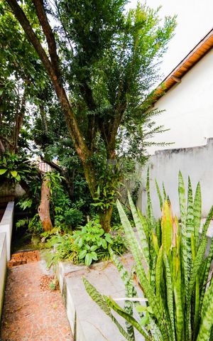 Casa à venda com 168m², 1 quarto e 1 vagaÁrea externa