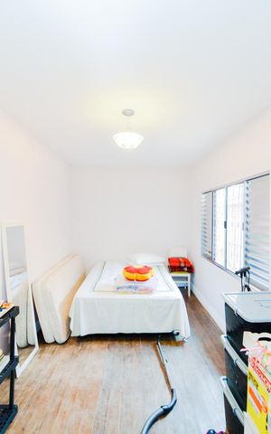 Casa à venda com 168m², 1 quarto e 1 vagaQuarto