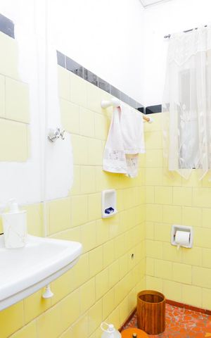 Casa à venda com 168m², 1 quarto e 1 vagaBanheiro