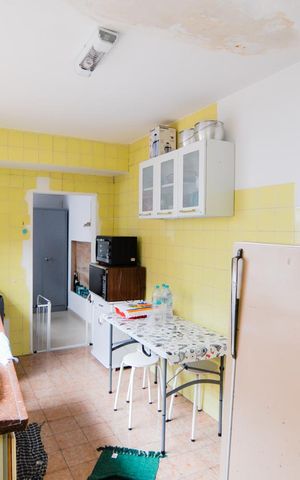Casa à venda com 168m², 1 quarto e 1 vagaCozinha
