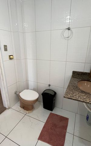 Casa para alugar com 450m², 5 quartos e 8 vagas Casa para alugar com 450m², 5 quartos e 8 vagasBanheiro
