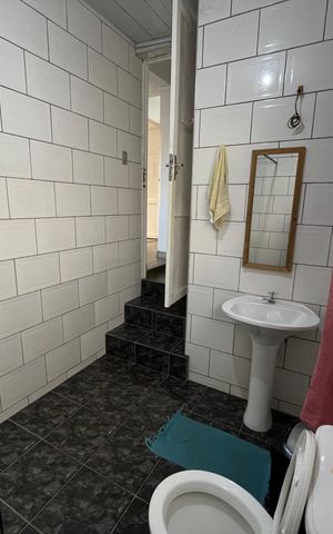 Casa para alugar com 450m², 5 quartos e 8 vagas Casa para alugar com 450m², 5 quartos e 8 vagasBanheiro