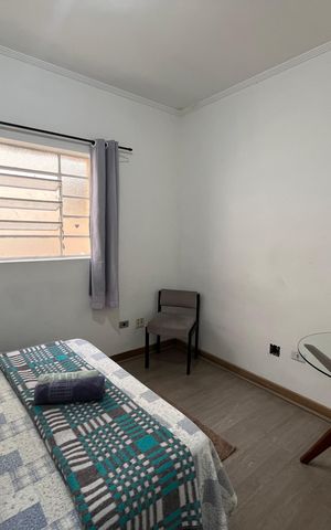 Casa para alugar com 450m², 5 quartos e 8 vagas Casa para alugar com 450m², 5 quartos e 8 vagasQuarto 5