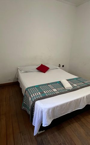 Casa para alugar com 450m², 5 quartos e 8 vagas Casa para alugar com 450m², 5 quartos e 8 vagasQuarto 4