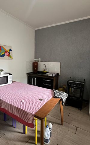Casa para alugar com 450m², 5 quartos e 8 vagas Casa para alugar com 450m², 5 quartos e 8 vagasCozinha