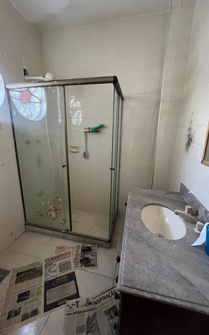 Casa para alugar com 404m², 5 quartos e 4 vagasBanheiro 2