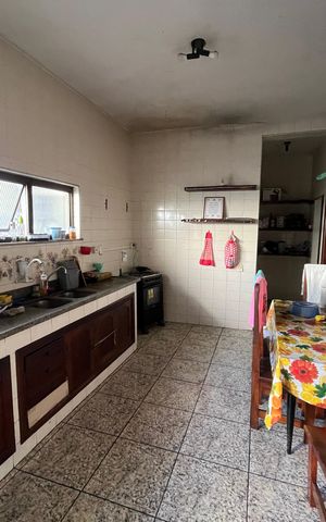 Casa para alugar com 404m², 5 quartos e 4 vagasCozinha