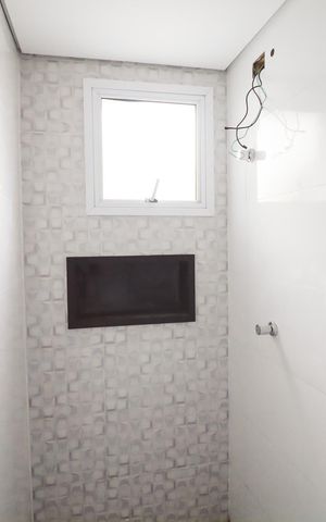 Apartamento à venda com 34m², 2 quartos e sem vaga Apartamento à venda com 34m², 2 quartos e sem vagaBanheiro