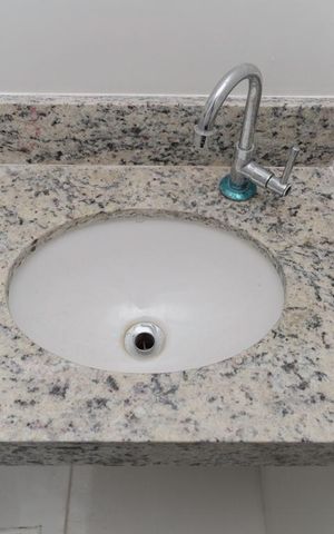 Apartamento à venda com 36m², 2 quartos e sem vaga Apartamento à venda com 36m², 2 quartos e sem vagaBanheiro