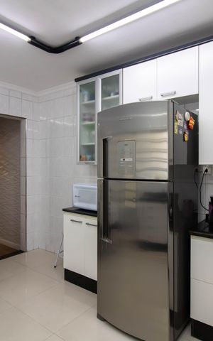 Casa à venda com 229m², 3 quartos e 2 vagas Casa à venda com 229m², 3 quartos e 2 vagasCozinha