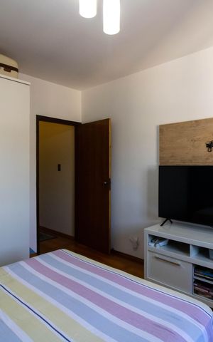 Casa à venda com 229m², 3 quartos e 2 vagas Casa à venda com 229m², 3 quartos e 2 vagasQuarto 2