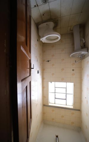 Casa à venda com 265m², 5 quartos e 2 vagasLavabo