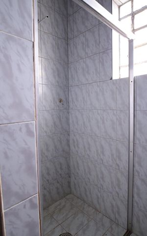 Casa à venda com 265m², 5 quartos e 2 vagasBanheiro