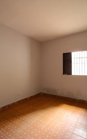 Casa à venda com 265m², 5 quartos e 2 vagasQuarto 3