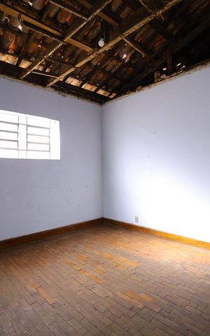 Casa à venda com 265m², 5 quartos e 2 vagasSala