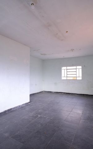 Casa à venda com 265m², 5 quartos e 2 vagasÁrea comum - Salão de festas