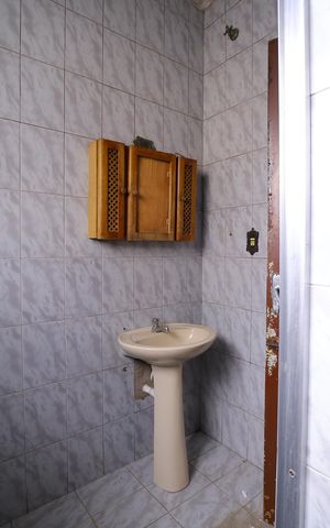 Casa à venda com 265m², 5 quartos e 2 vagasBanheiro
