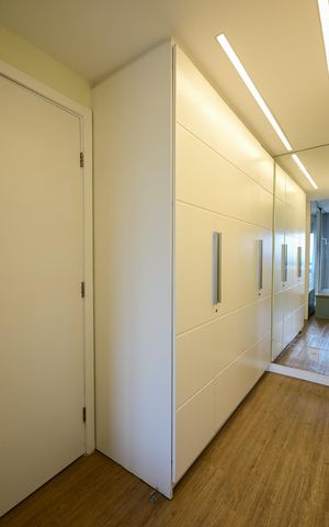 Apartamento à venda com 343m², 4 quartos e 4 vagasArmário da Suíte  3