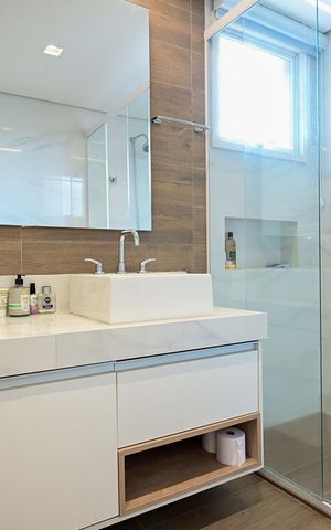 Apartamento à venda com 343m², 4 quartos e 4 vagasBanheiro da Suíte  3