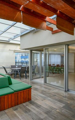 Apartamento à venda com 343m², 4 quartos e 4 vagasCobertura
