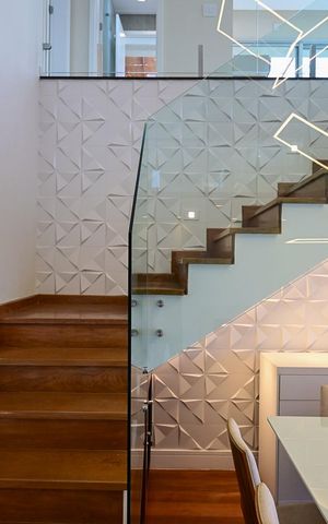 Apartamento à venda com 343m², 4 quartos e 4 vagasEscada