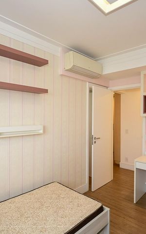Apartamento à venda com 343m², 4 quartos e 4 vagasSuíte 1